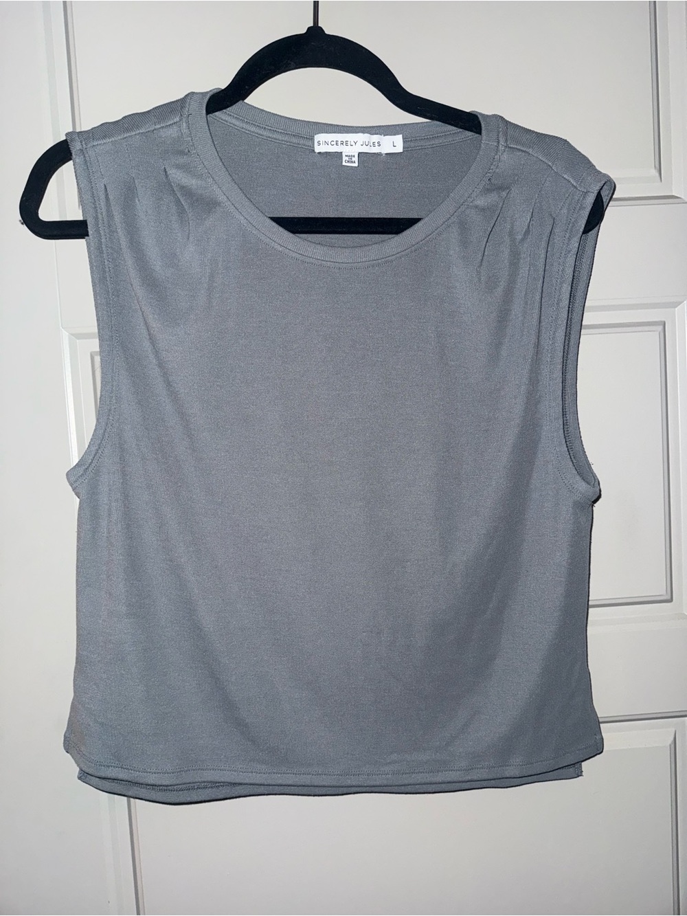 Sincerly Jules Gray Sleeveless Muscle Tank Top